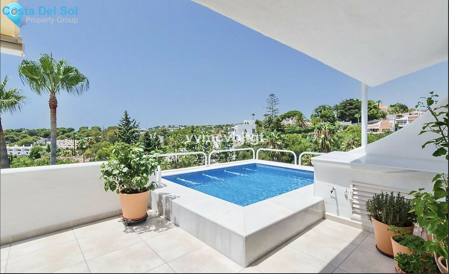 Middle Floor Apartment in Calahonda-1261518