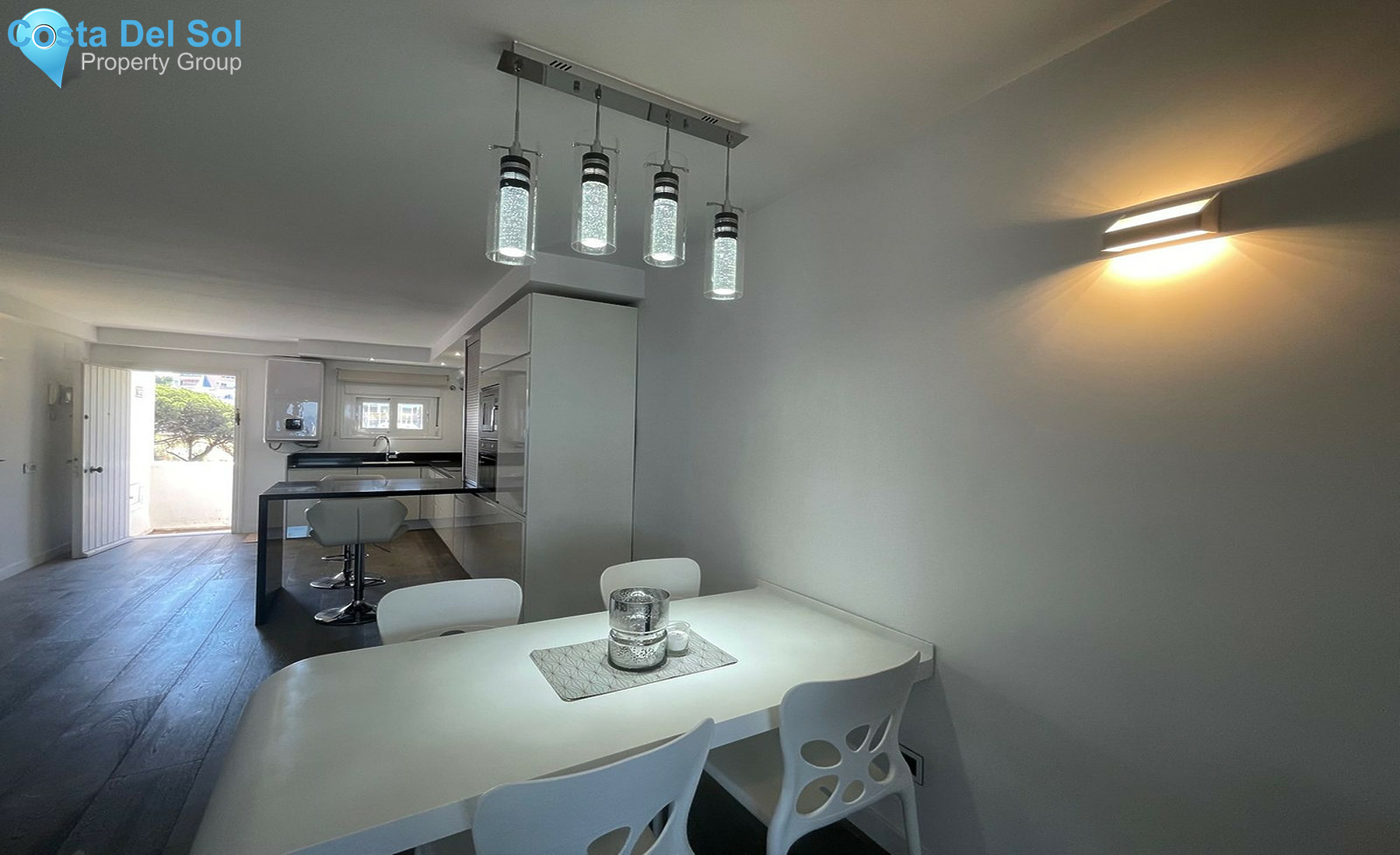 Middle Floor Apartment in Calahonda-1261598