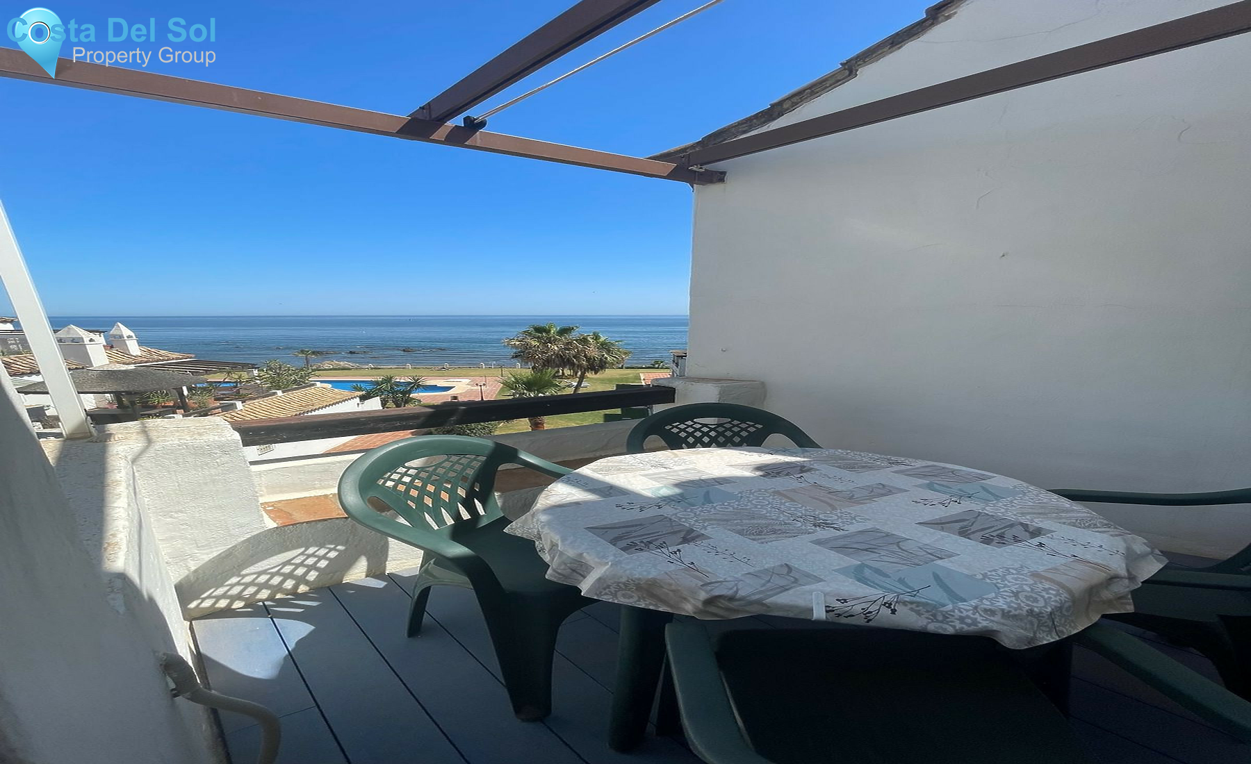 Middle Floor Apartment in Calahonda-1261602