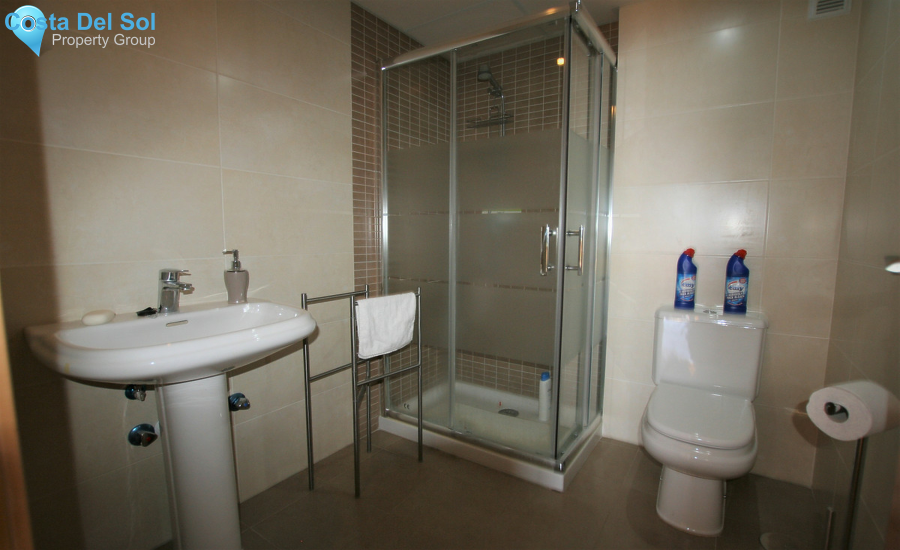 Middle Floor Apartment in Calahonda-1274816