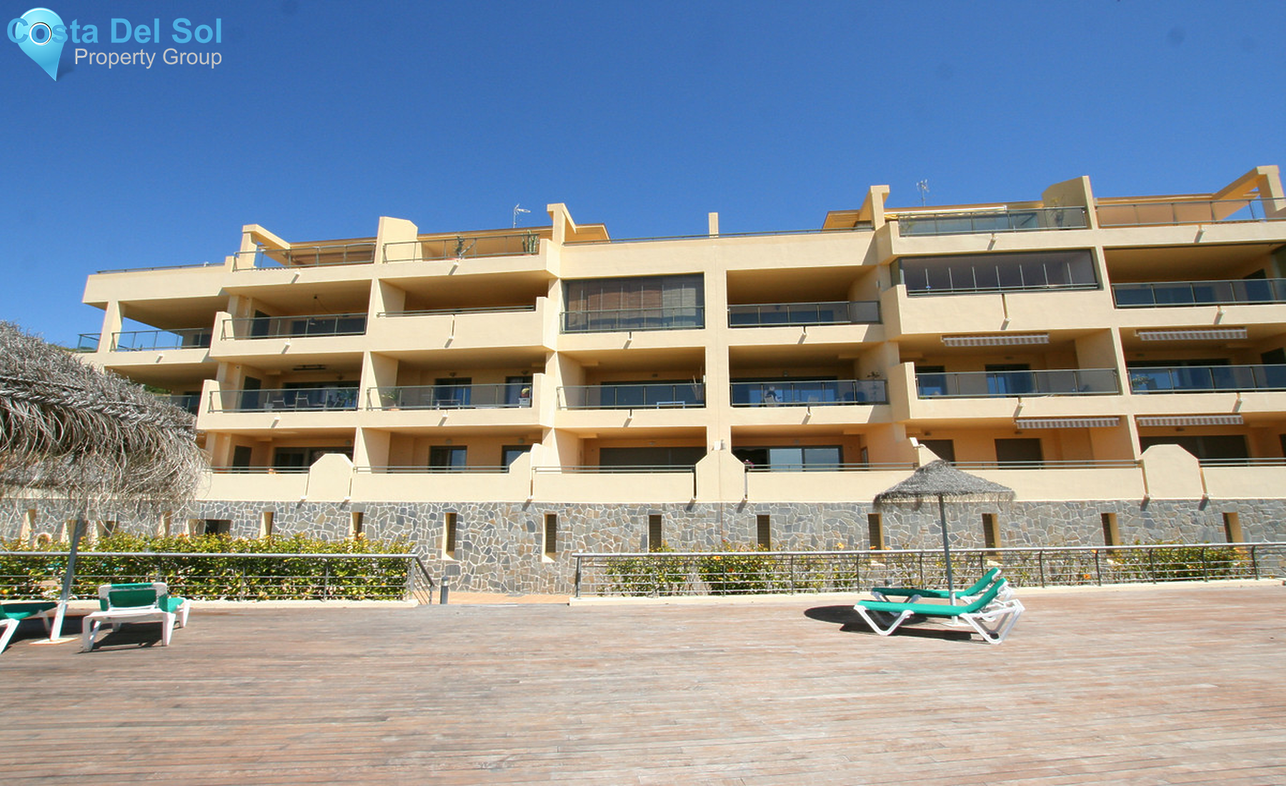 Middle Floor Apartment in Calahonda-1274807
