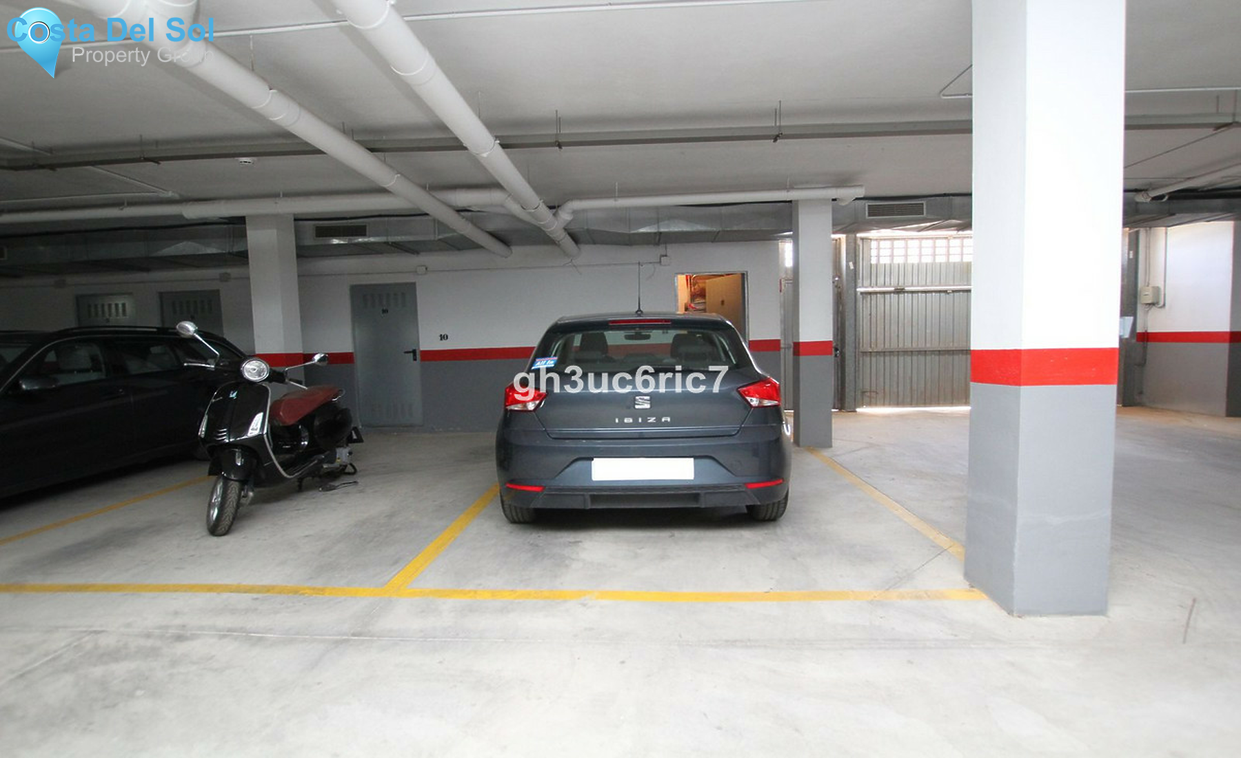 Middle Floor Apartment in Calahonda-1277096