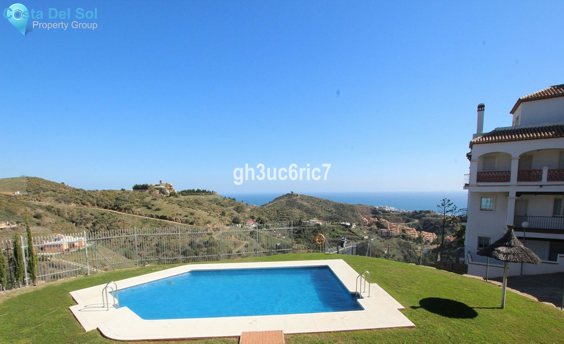 Middle Floor Apartment in Calahonda-1277097
