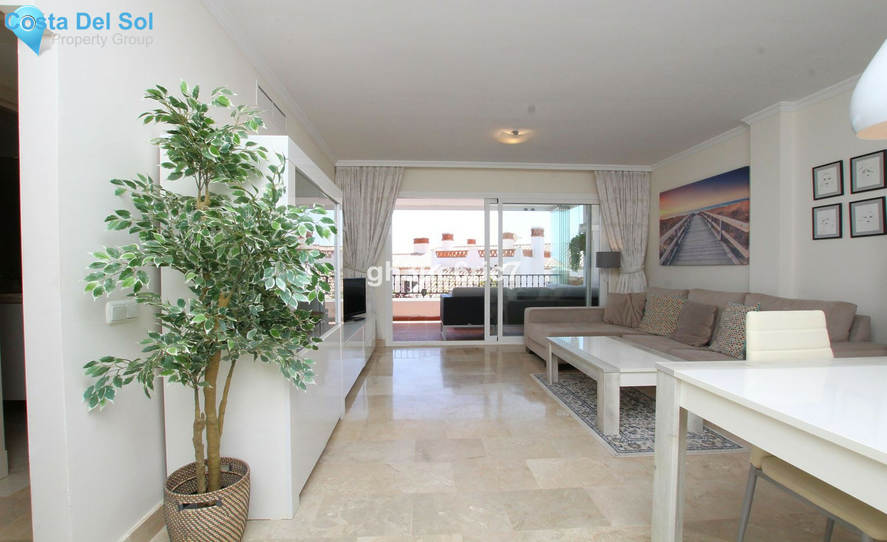 Middle Floor Apartment in Calahonda-1277099