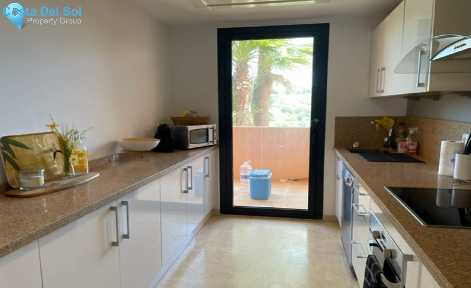 Middle Floor Apartment in Calahonda-1291695