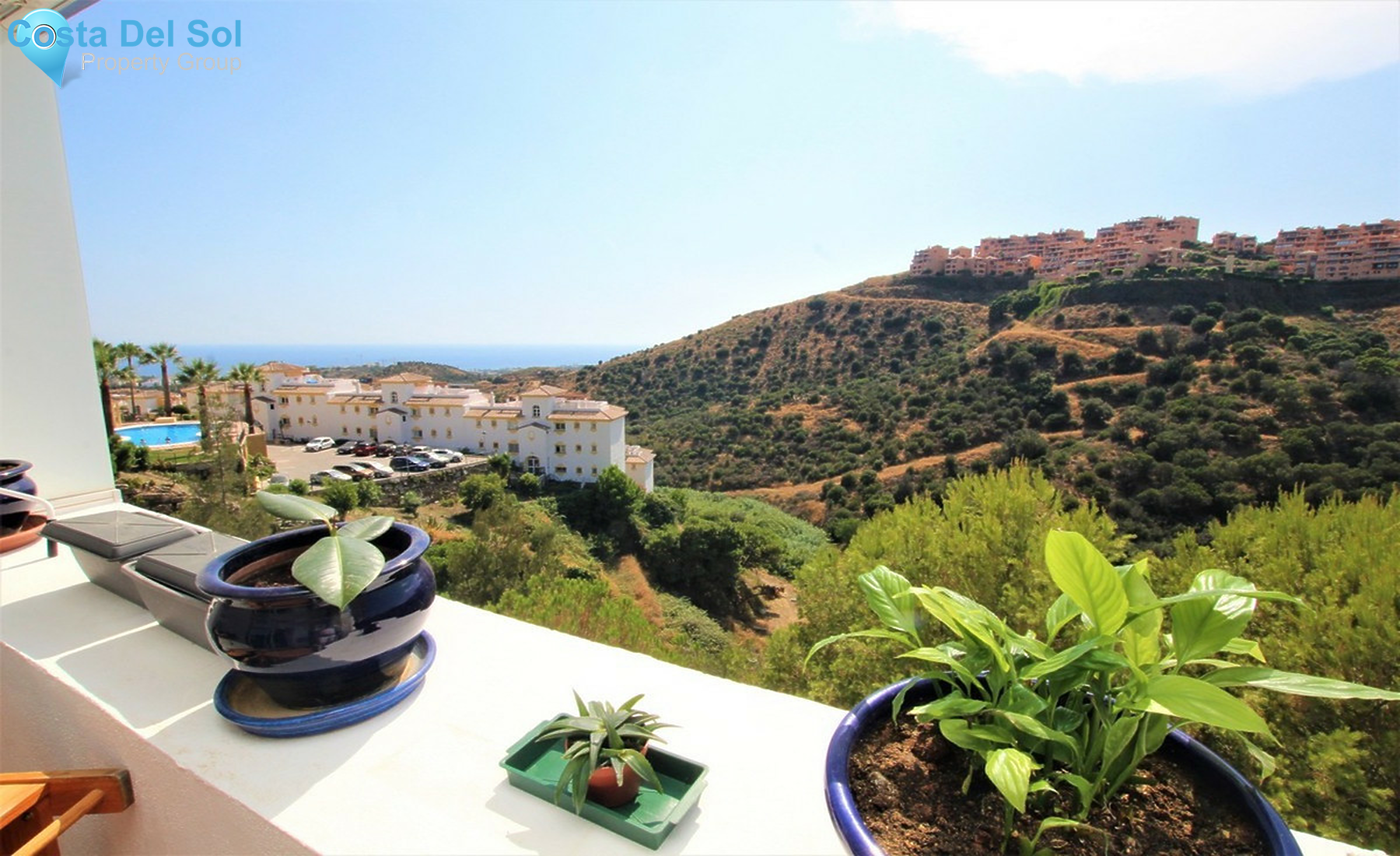 Middle Floor Apartment in Calahonda-1311172