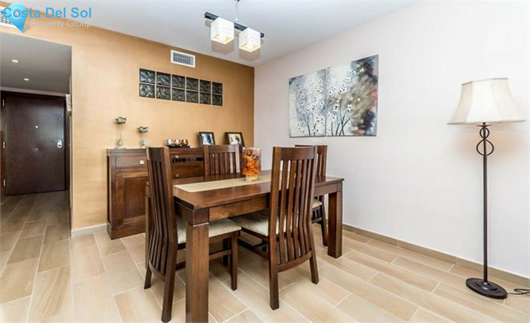 Middle Floor Apartment in Calahonda-1319405