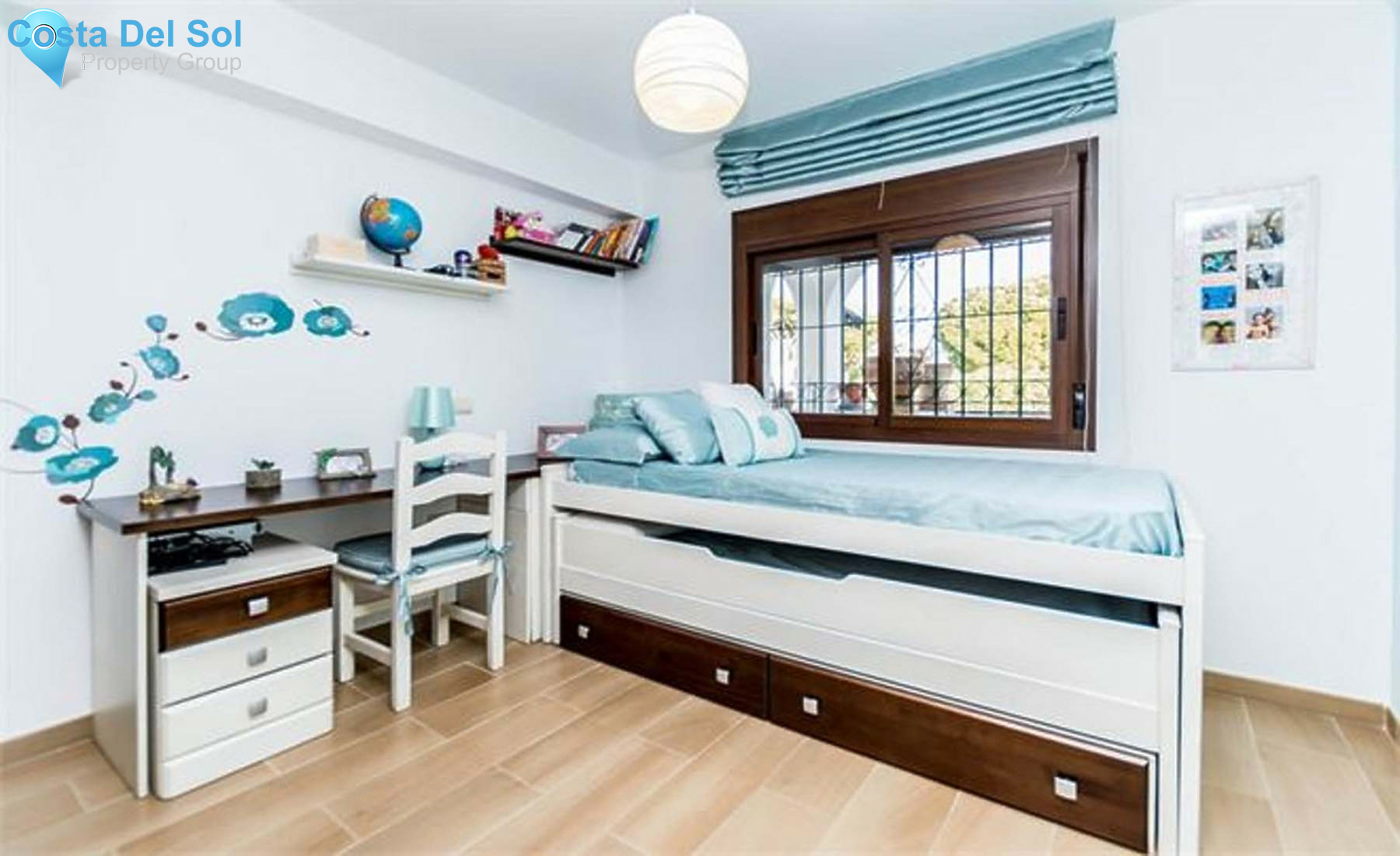 Middle Floor Apartment in Calahonda-1319408