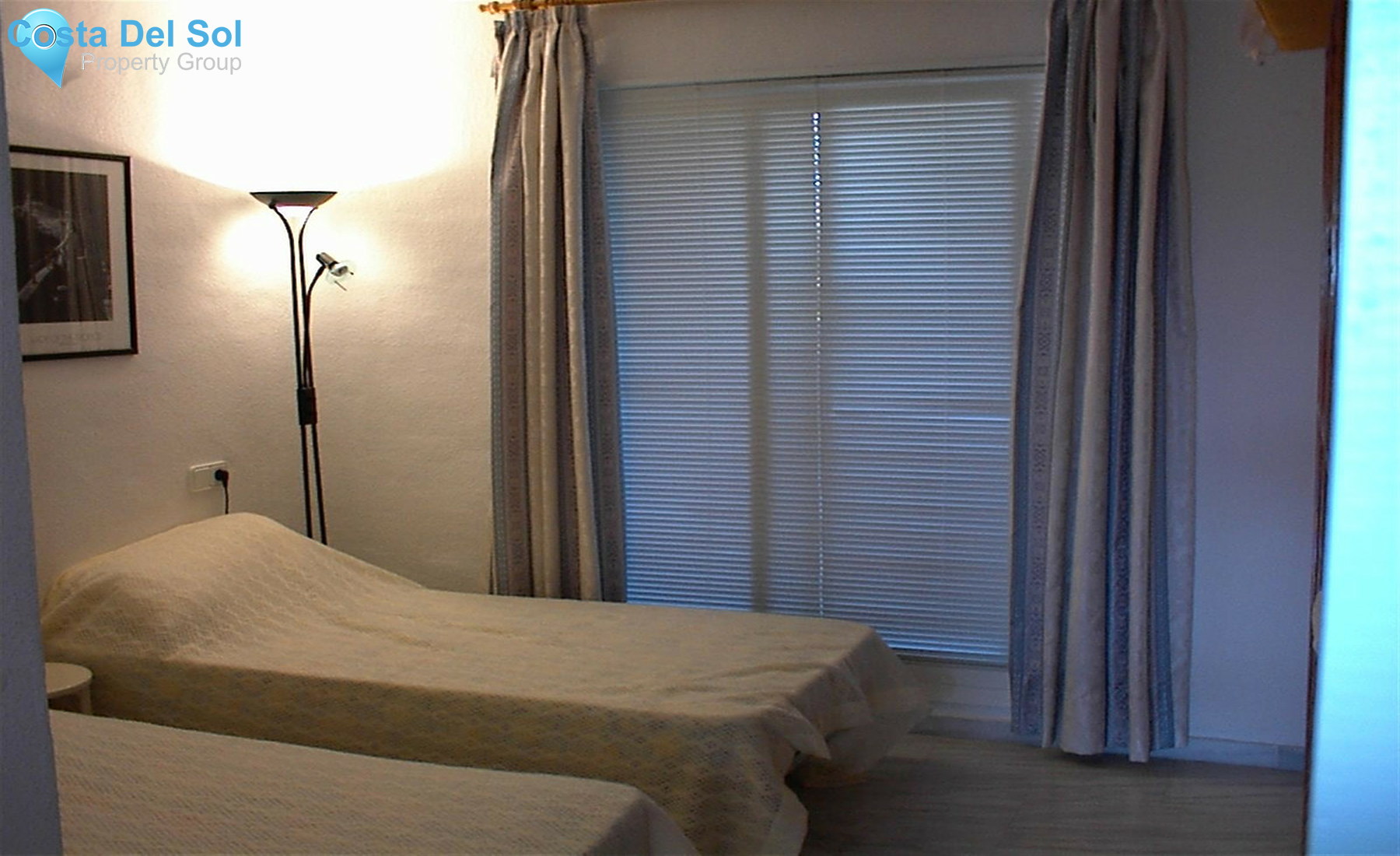 Middle Floor Apartment in Calahonda-1358003