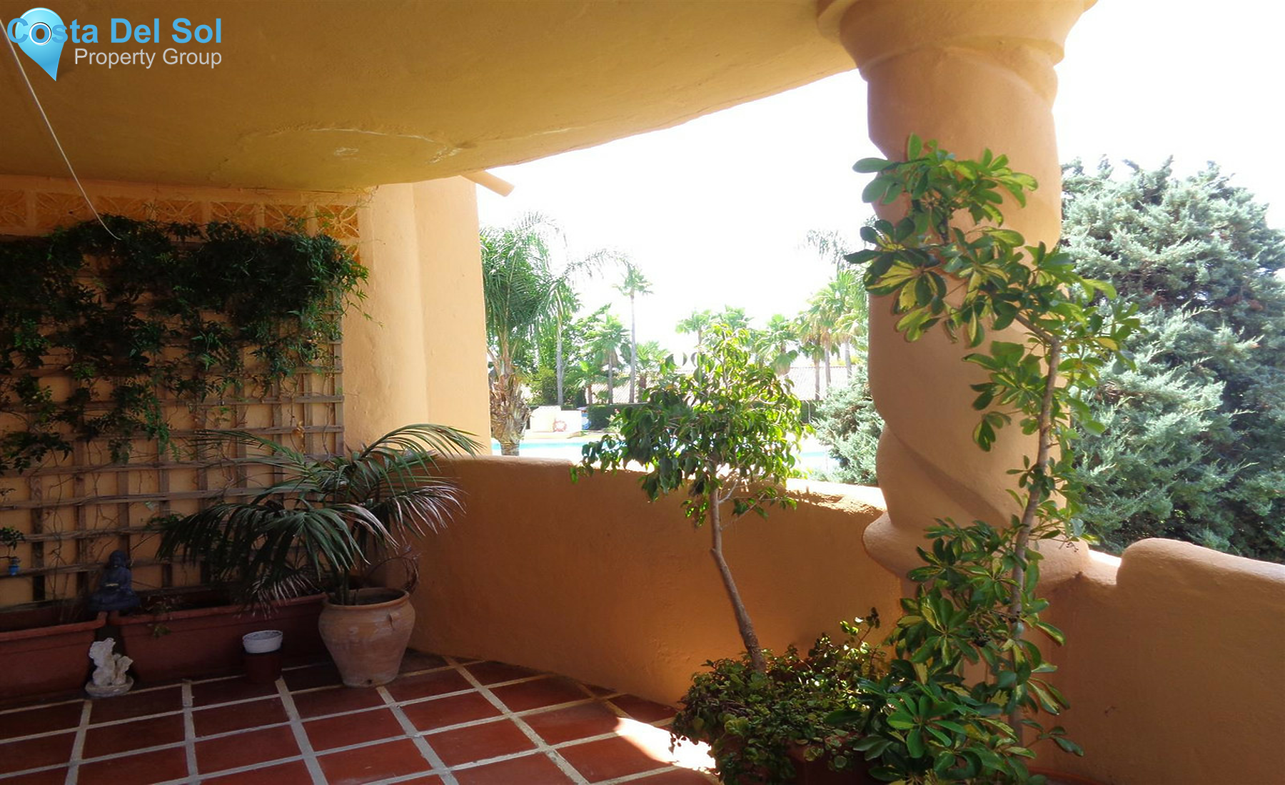 Middle Floor Apartment in Calahonda-1358007