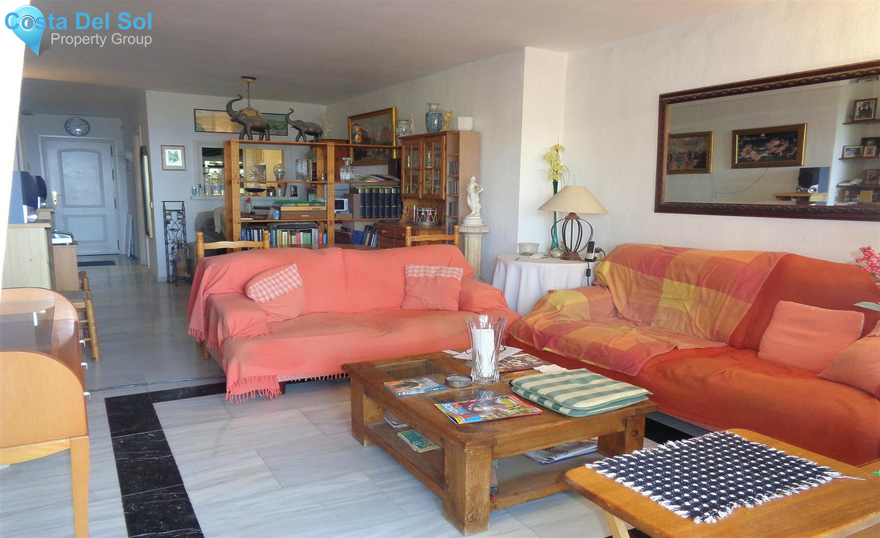 Middle Floor Apartment in Calahonda-1357990