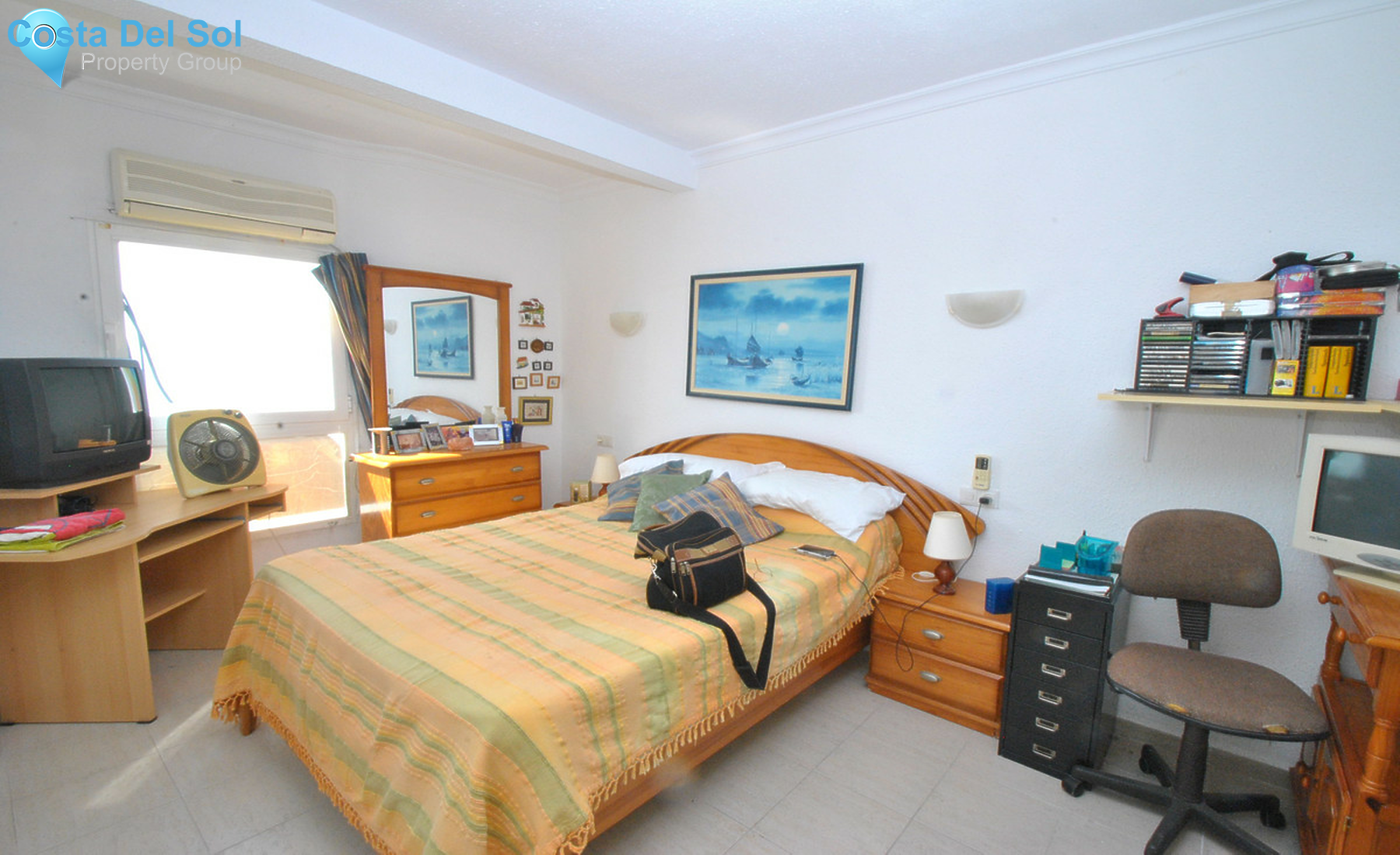 Middle Floor Apartment in Calahonda-1367766