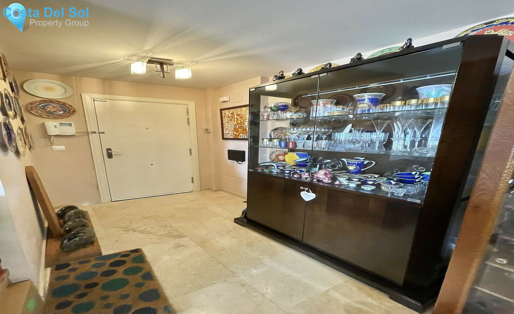 Middle Floor Apartment in Calahonda-1368040