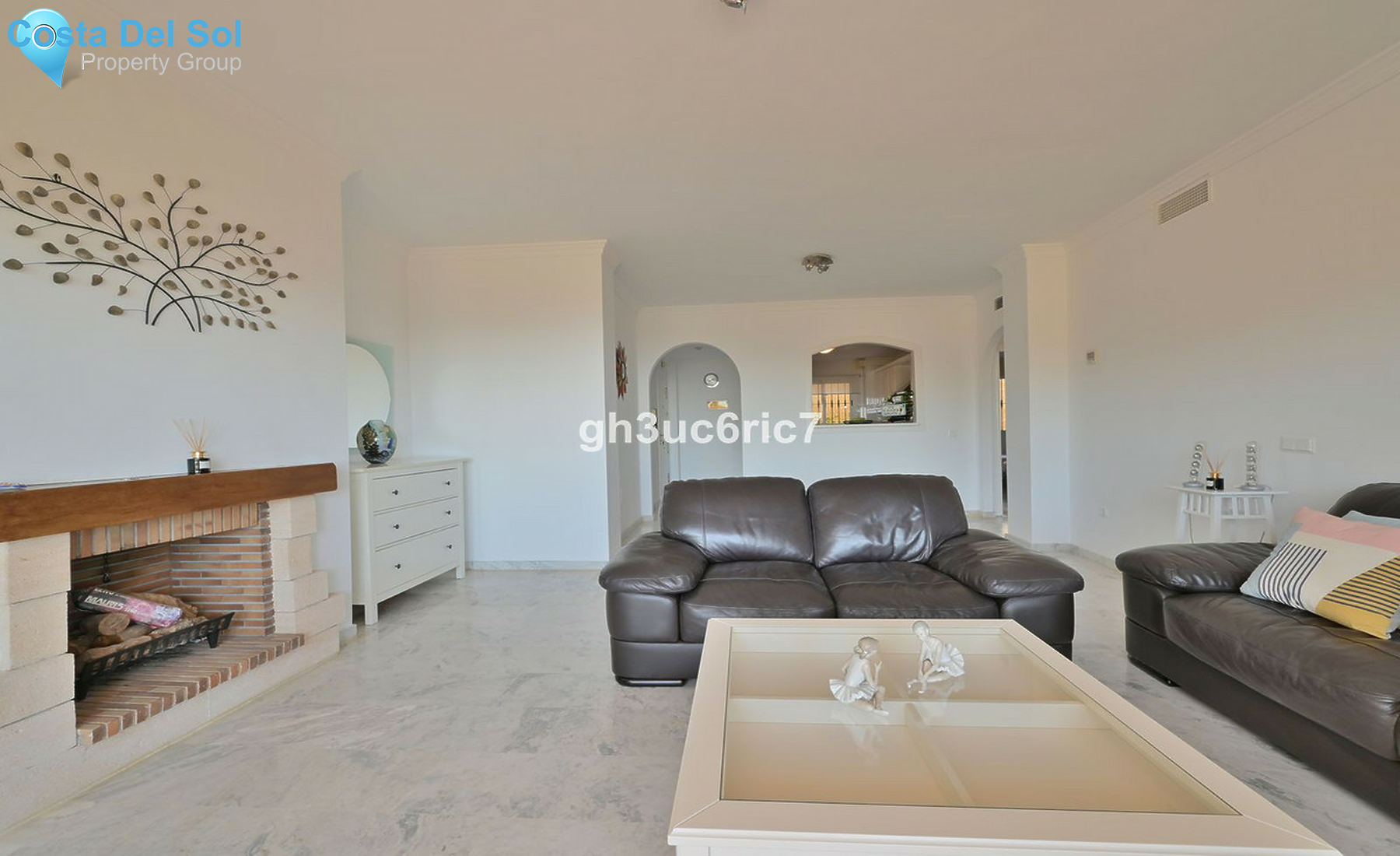 Middle Floor Apartment in Calahonda-1401463