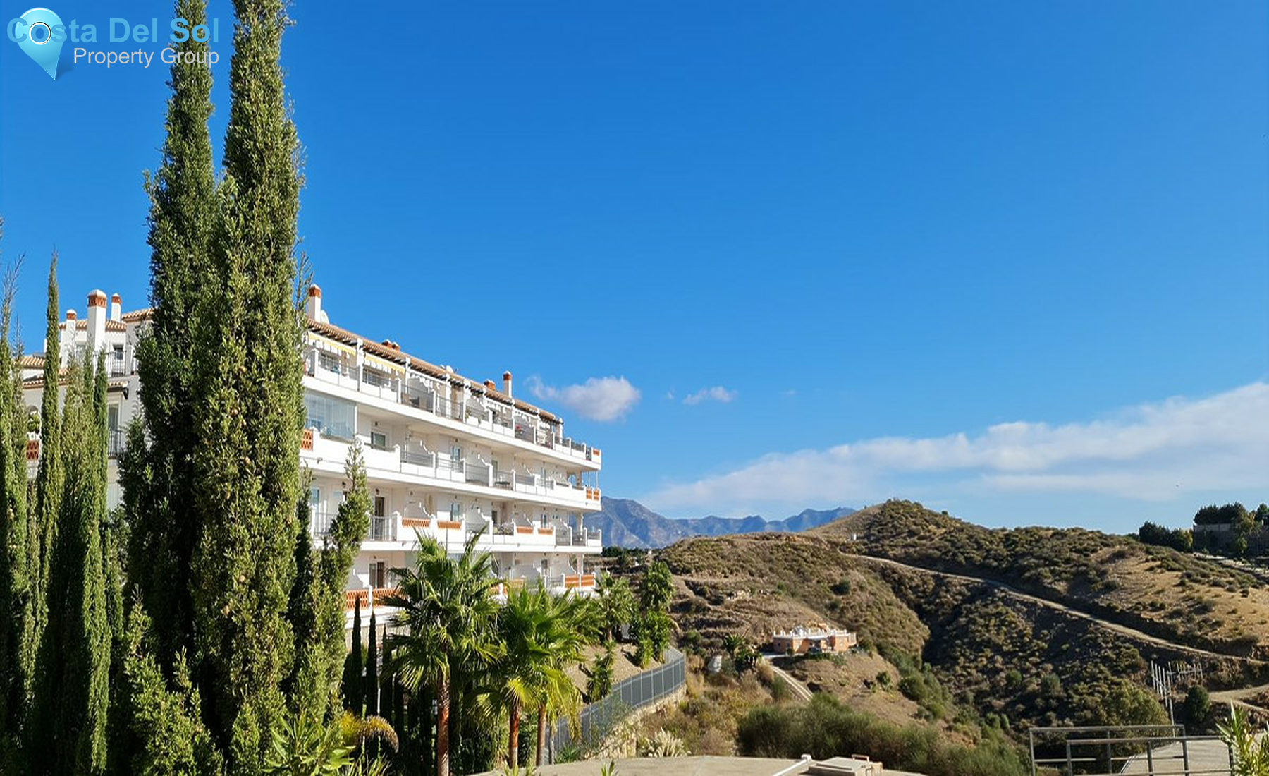 Middle Floor Apartment in Calahonda-1403640