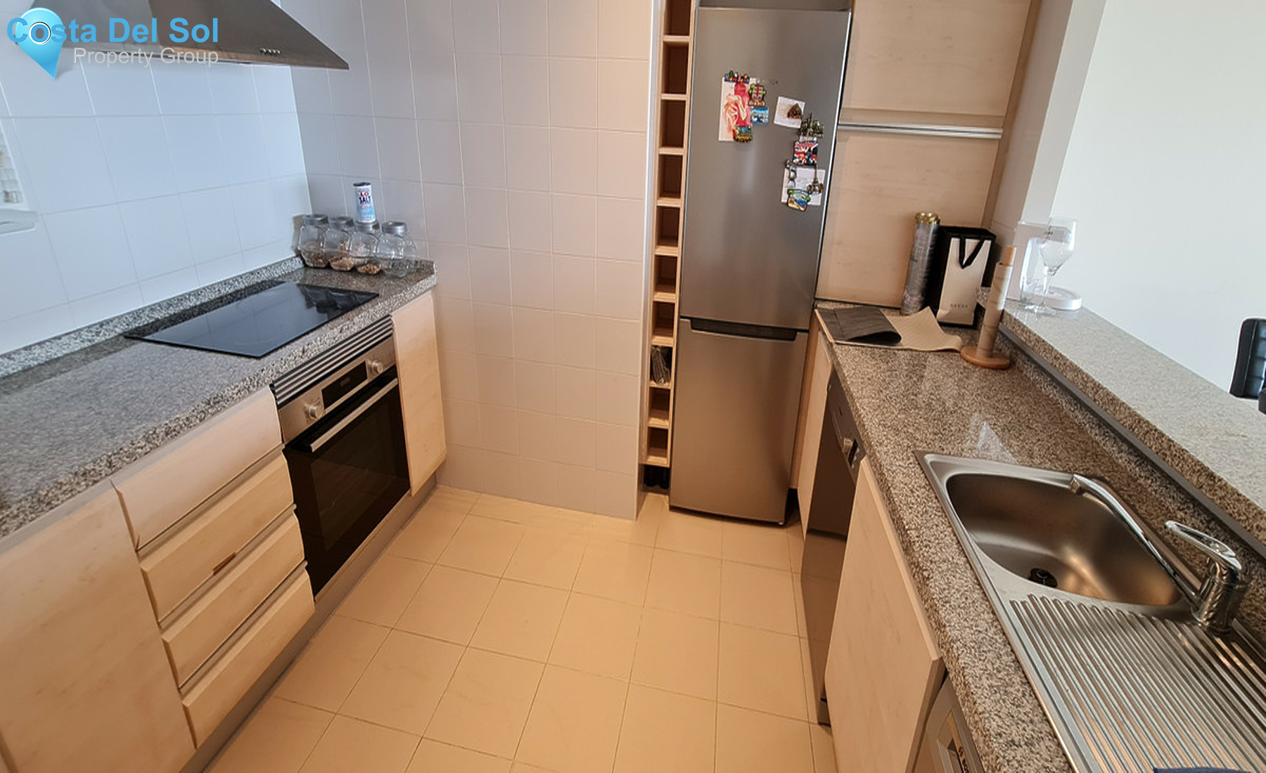 Middle Floor Apartment in Calahonda-1403744