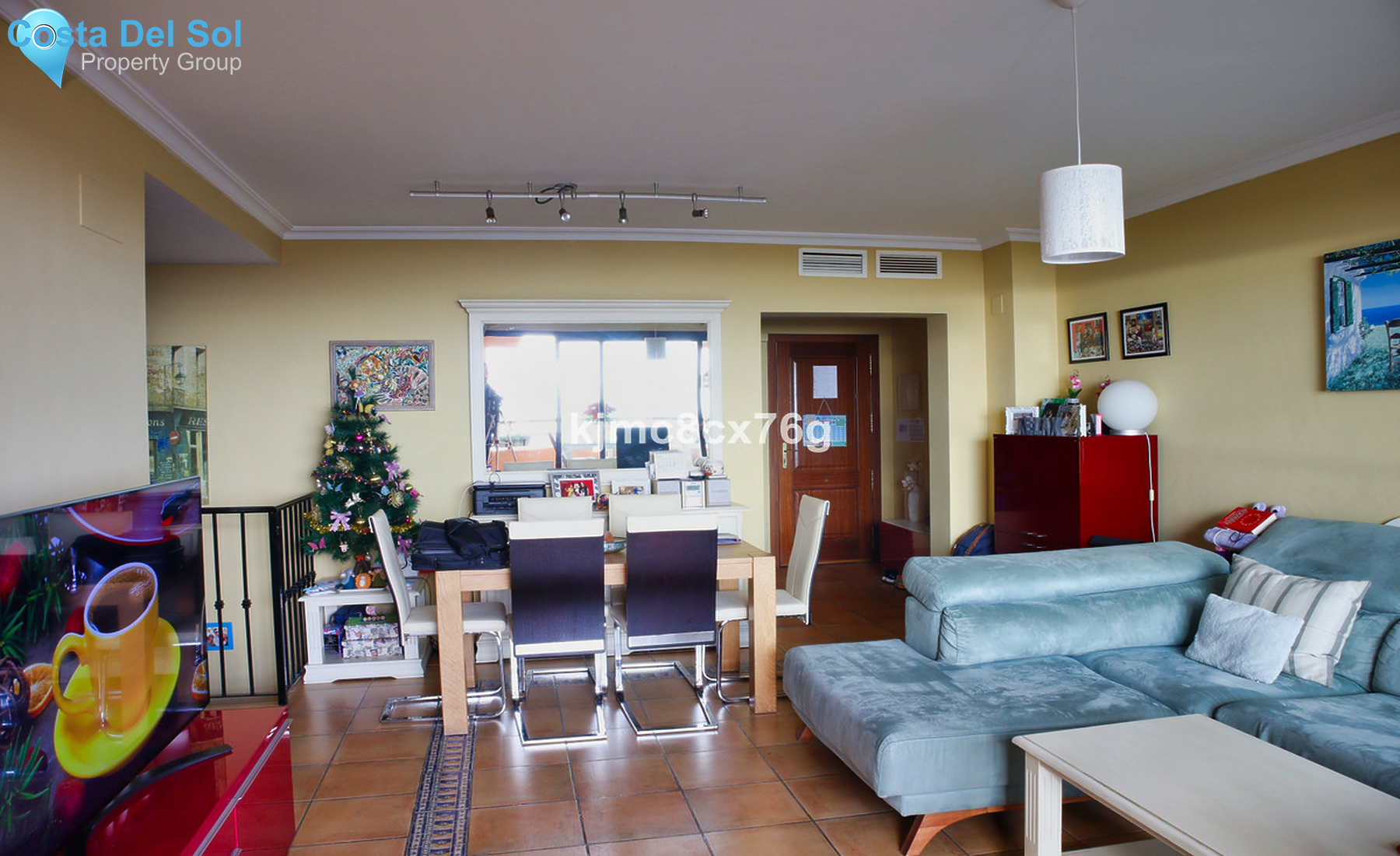 Middle Floor Apartment in Calahonda-1404296