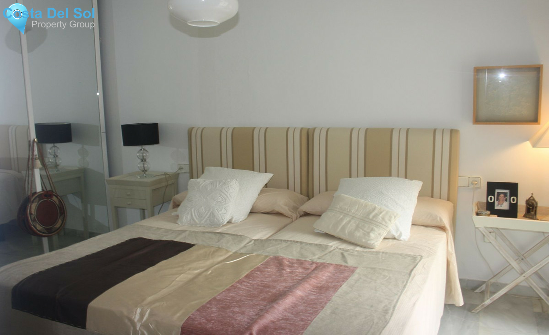 Middle Floor Apartment in Calahonda-1405664