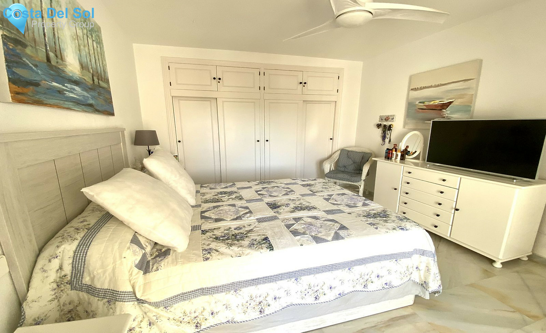 Middle Floor Apartment in Calahonda-1409088