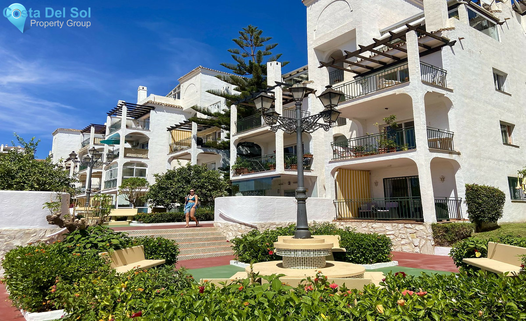 Middle Floor Apartment in Calahonda-1409096