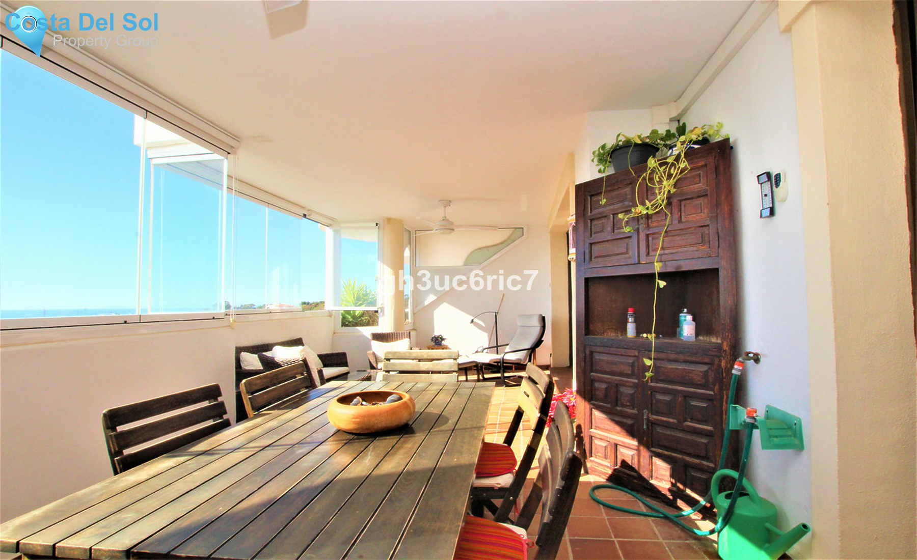 Middle Floor Apartment in Calahonda