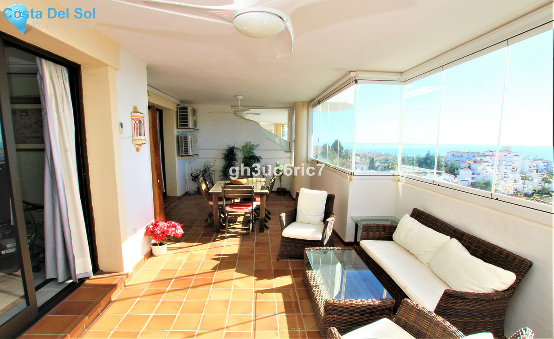 Middle Floor Apartment in Calahonda-1431697