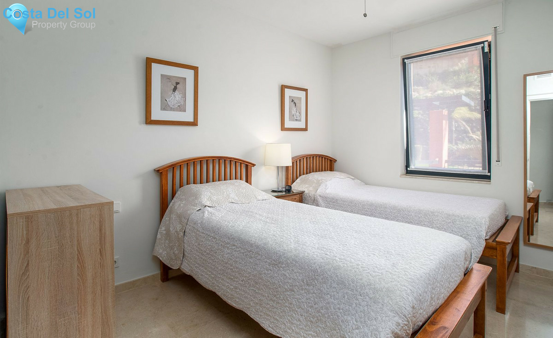 Middle Floor Apartment in Calahonda-1438029