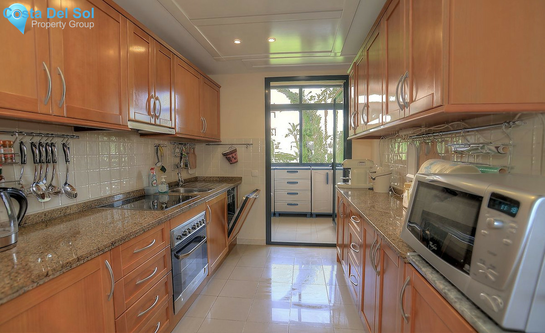 Middle Floor Apartment in Calahonda-1452643