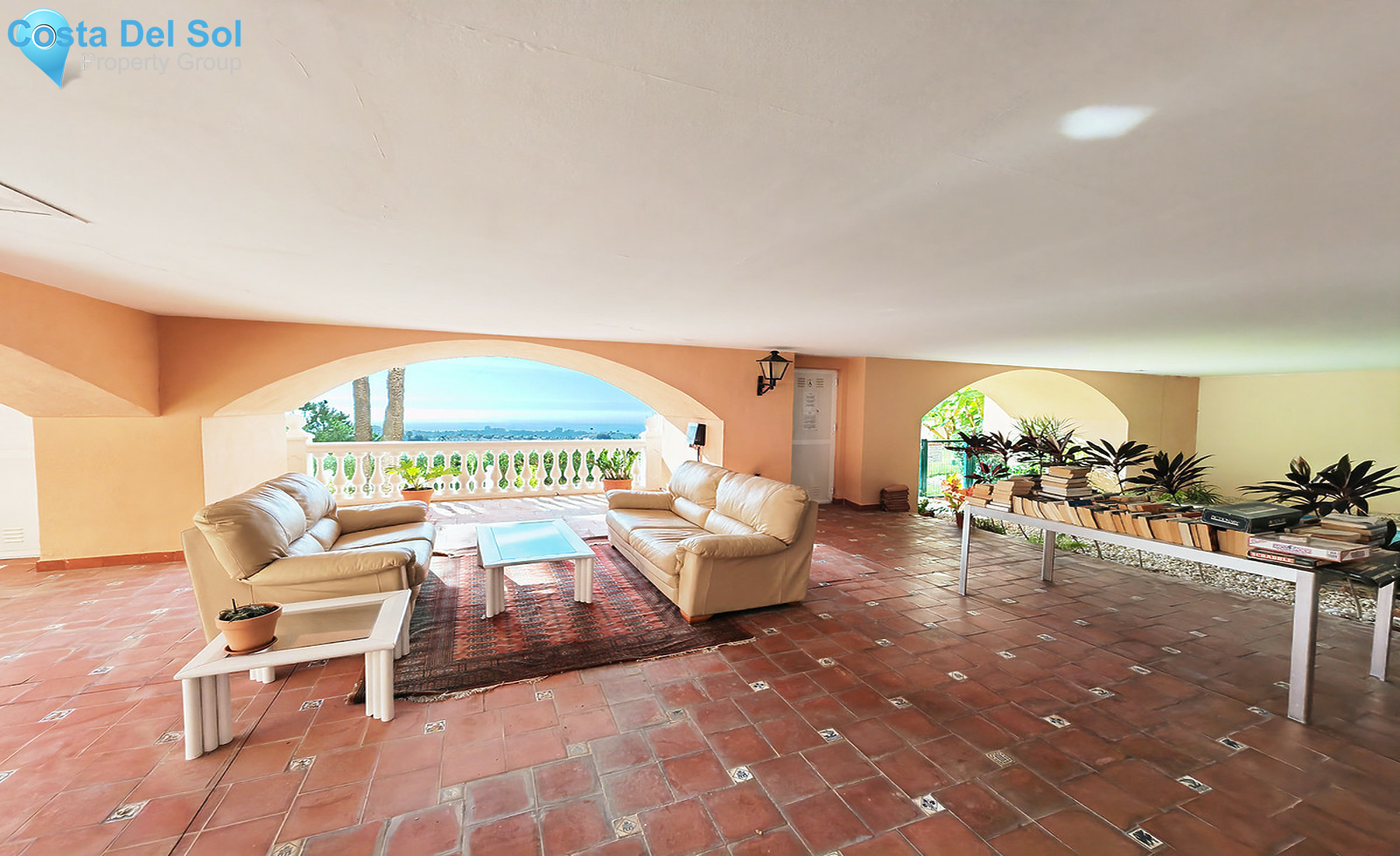 Middle Floor Apartment in Calahonda-1475944