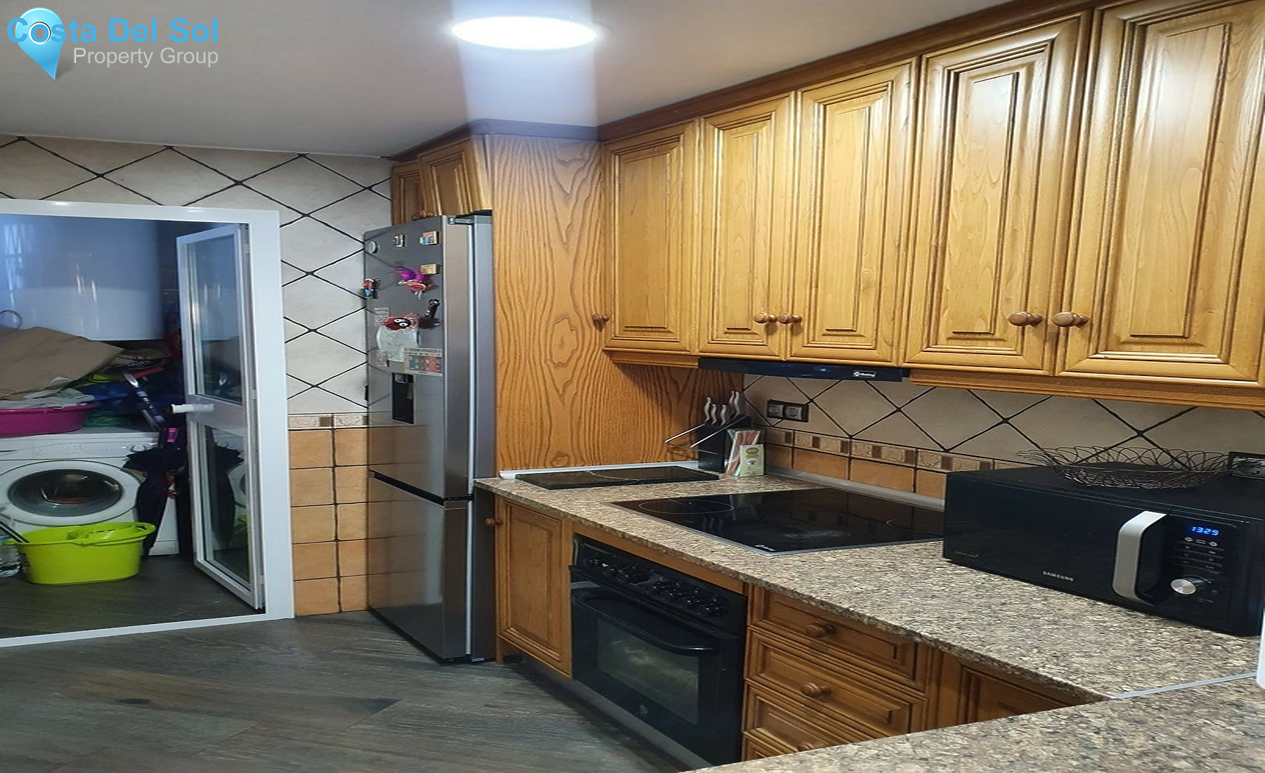 Middle Floor Apartment in Calahonda-1477910