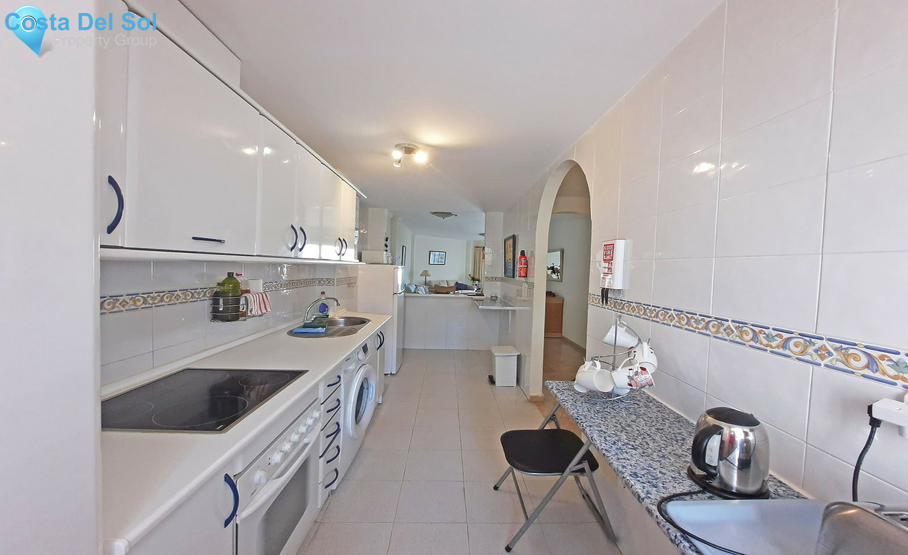 Middle Floor Apartment in Calahonda-1500166