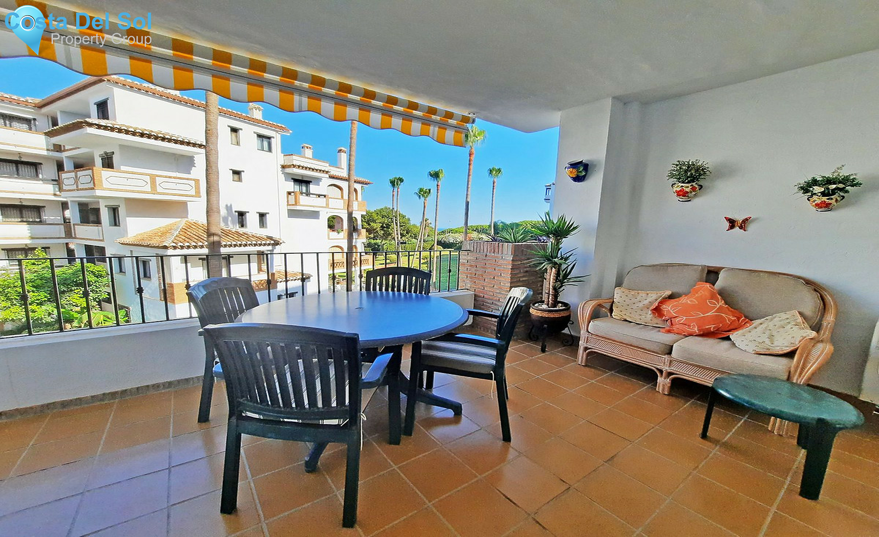 Middle Floor Apartment in Calahonda-1500174