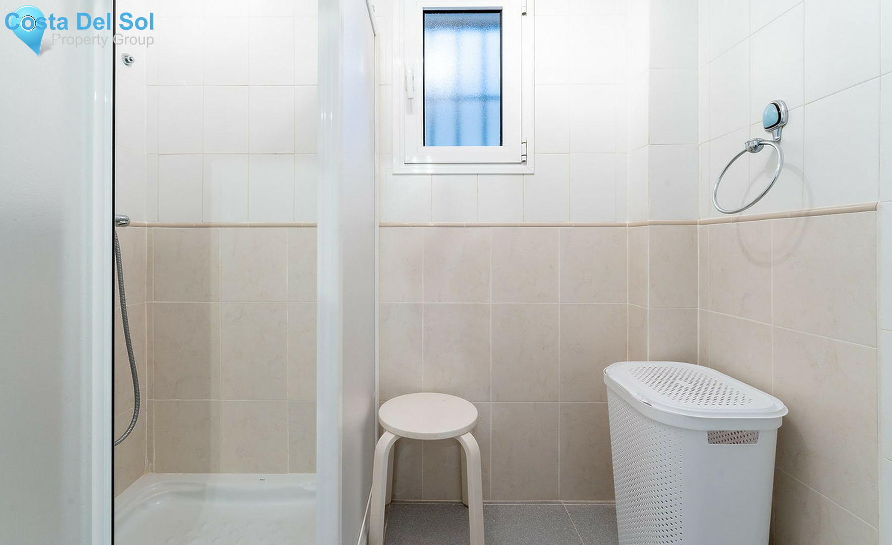 Middle Floor Apartment in Calahonda-1500824