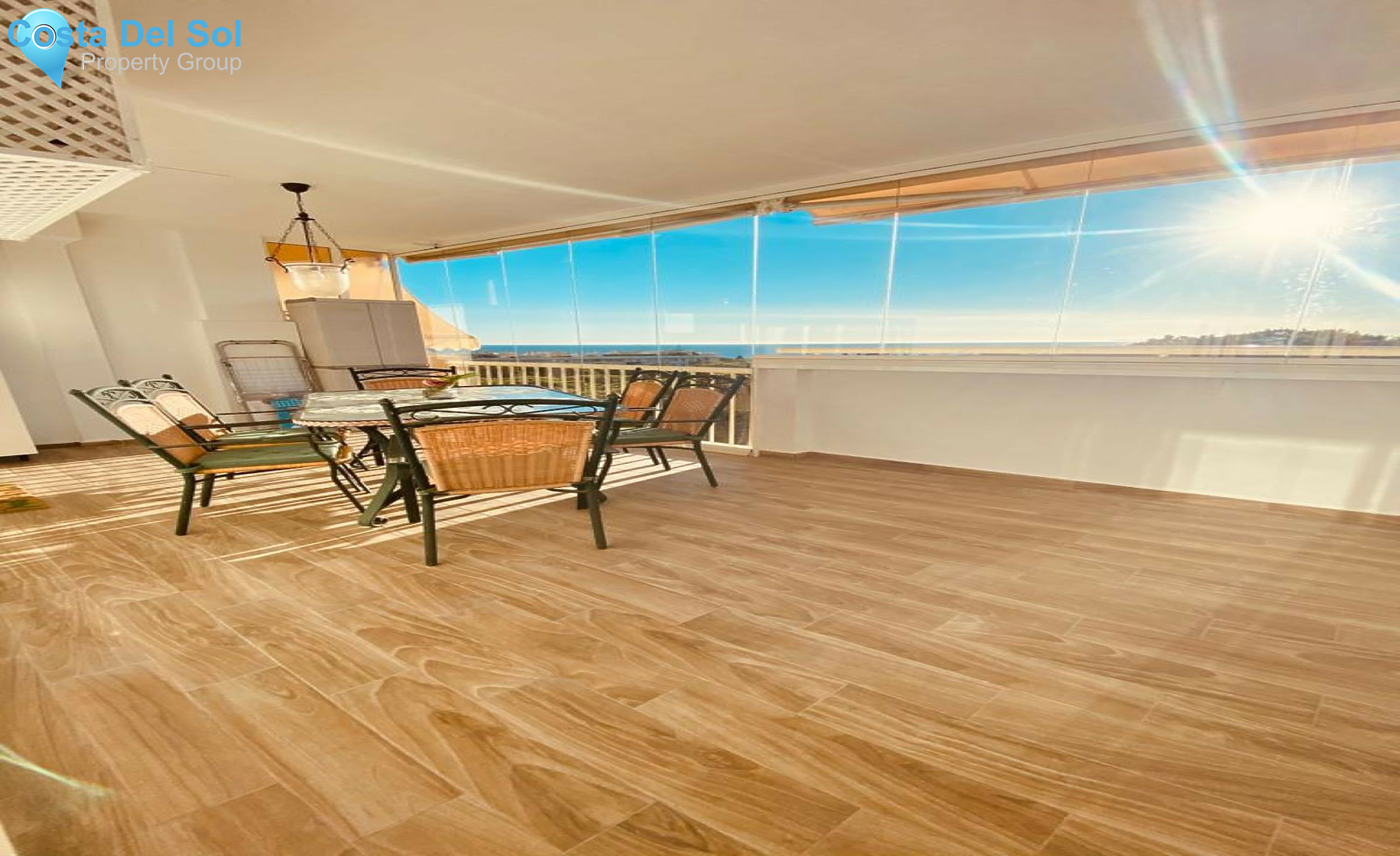 Middle Floor Apartment in Calahonda-1503170