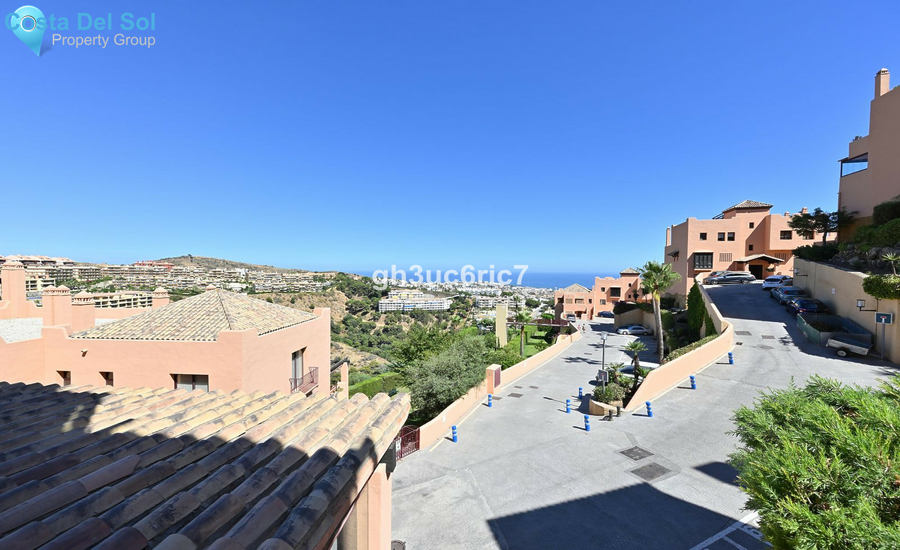 Middle Floor Apartment in Calahonda-1507020