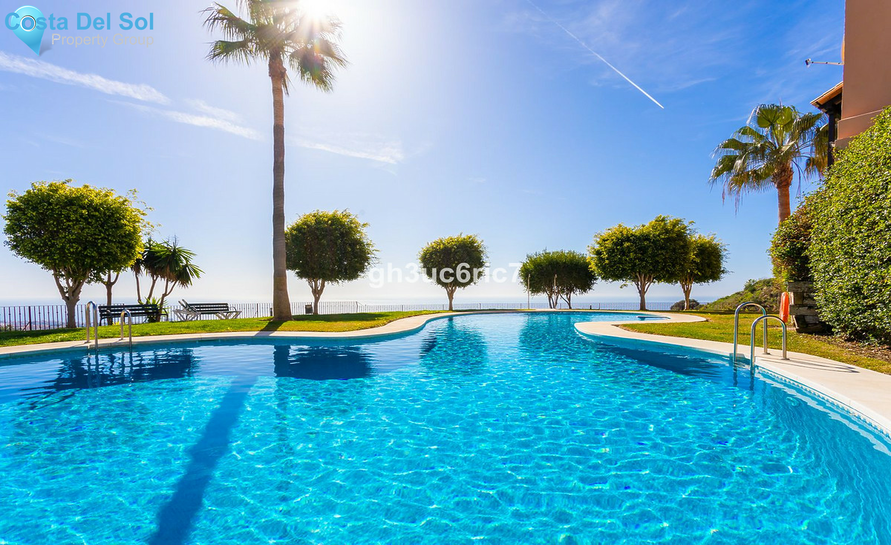 Middle Floor Apartment in Calahonda-1507037