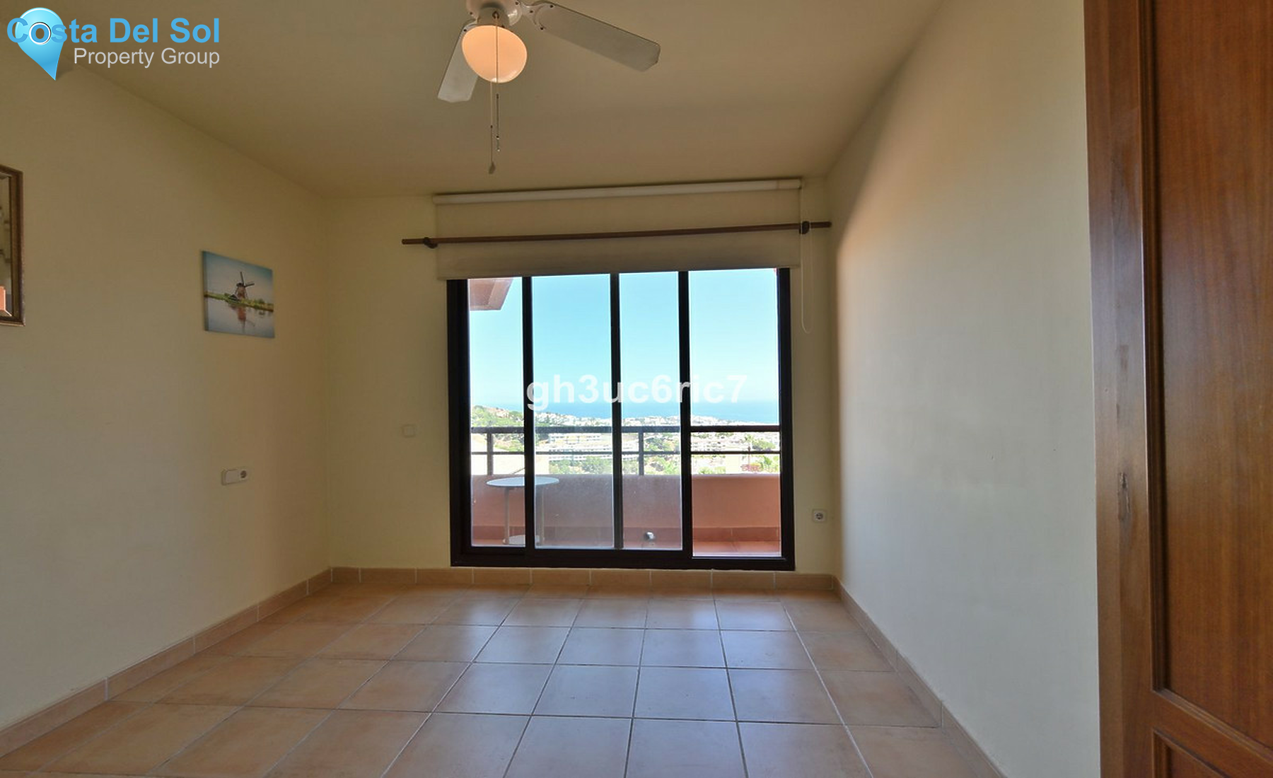 Middle Floor Apartment in Calahonda-1507025
