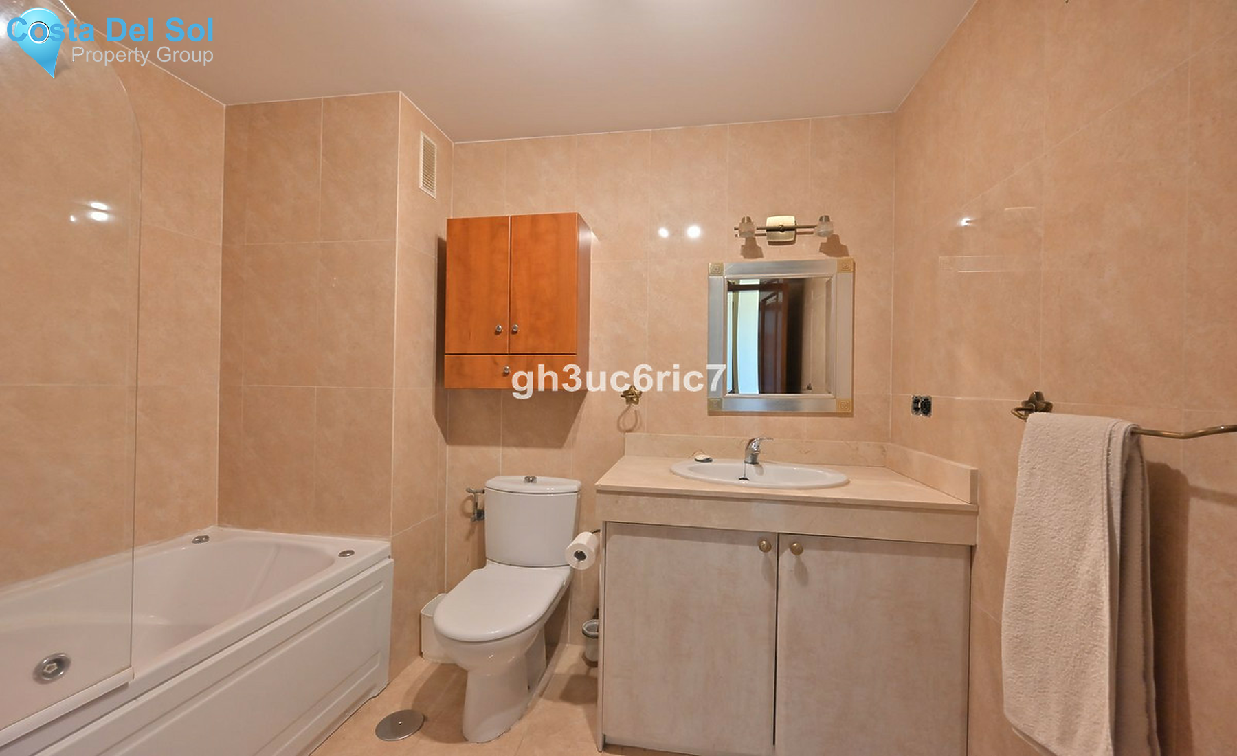 Middle Floor Apartment in Calahonda-1507026