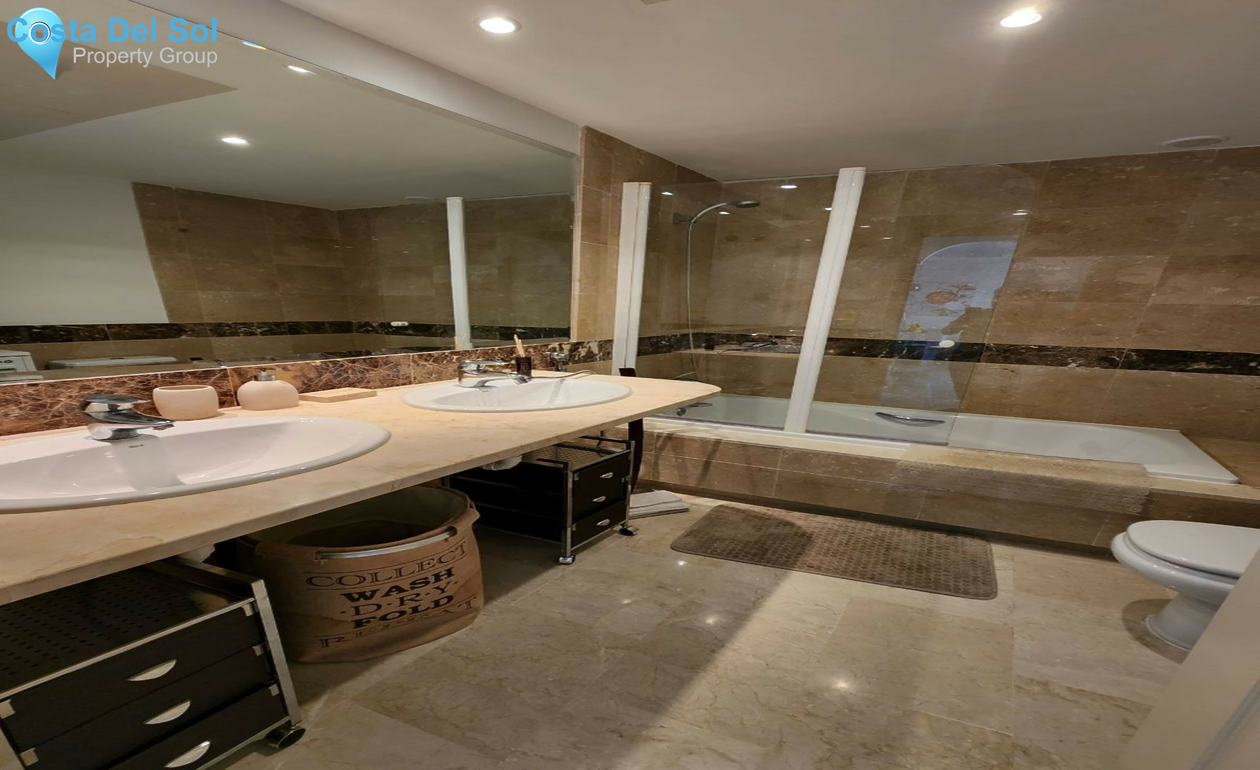 Middle Floor Apartment in Calahonda-1509767