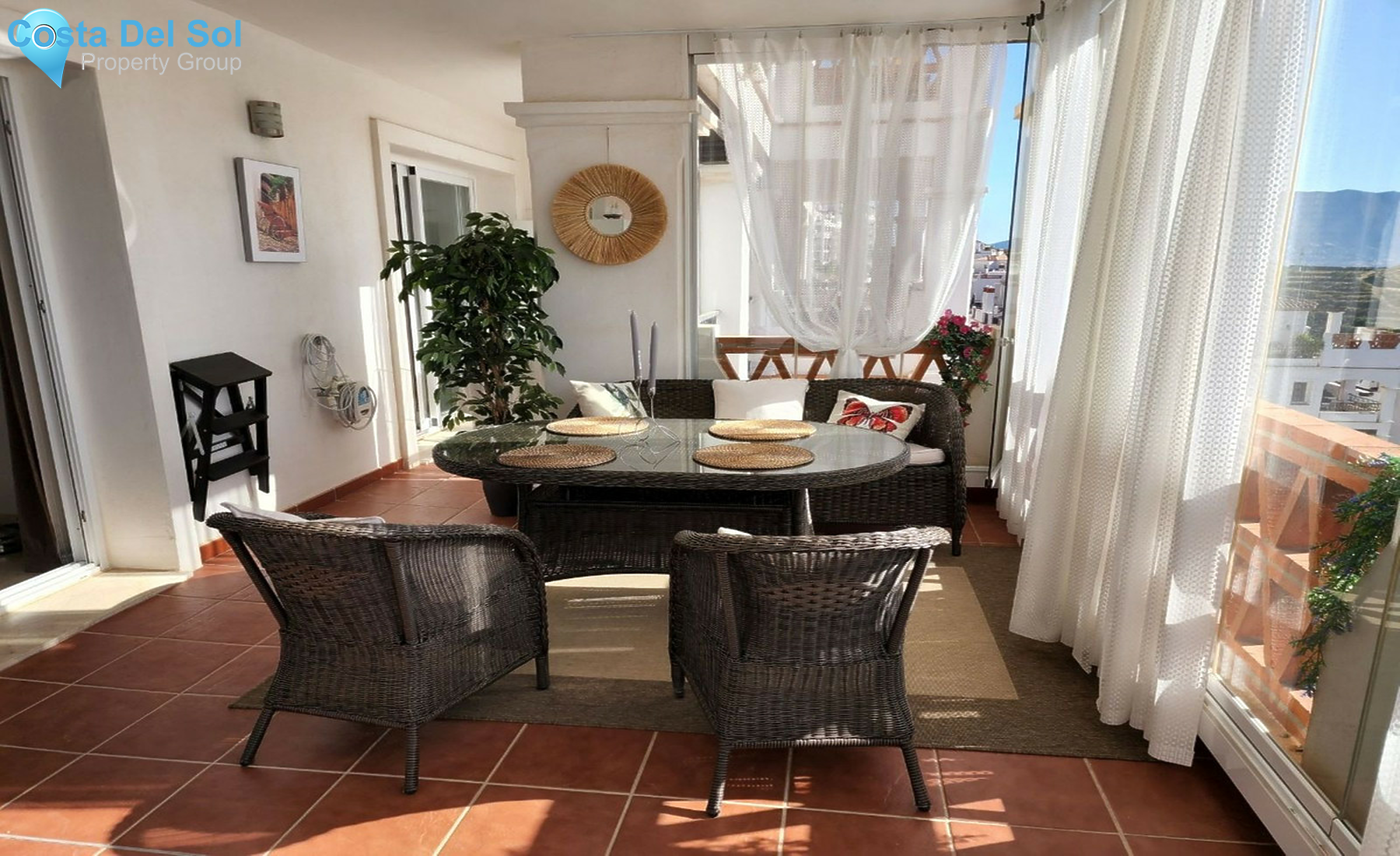 Middle Floor Apartment in Calahonda-1509769