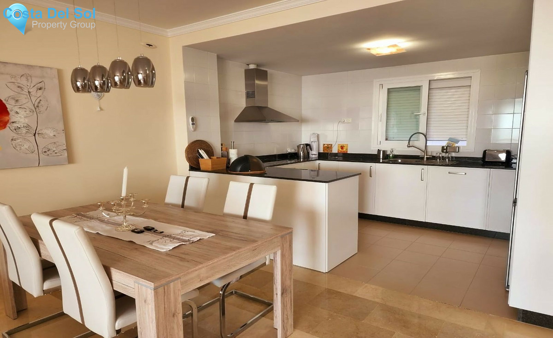 Middle Floor Apartment in Calahonda-1509760