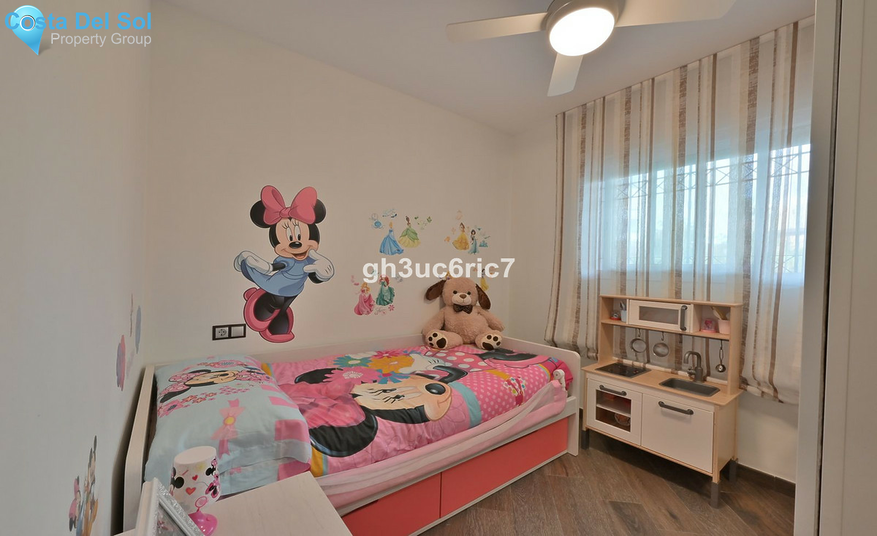 Middle Floor Apartment in Calahonda-1527160