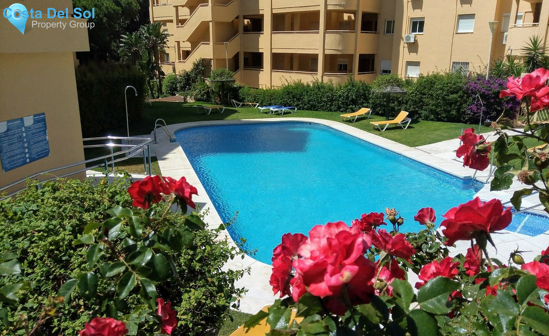 Middle Floor Apartment in Calahonda-1540704