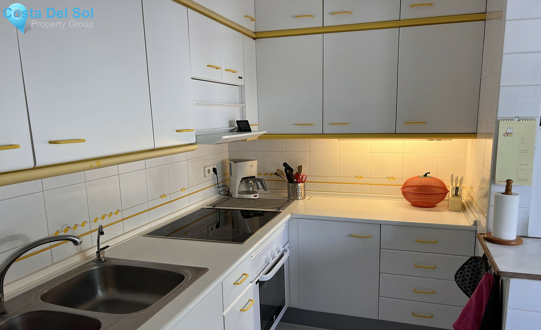 Middle Floor Apartment in Calahonda-1543761