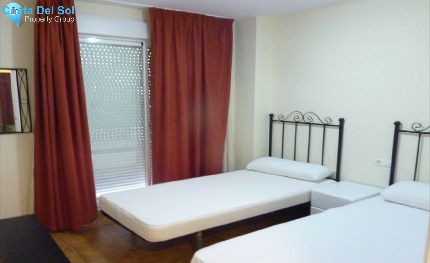 Middle Floor Apartment in Calahonda-1552964