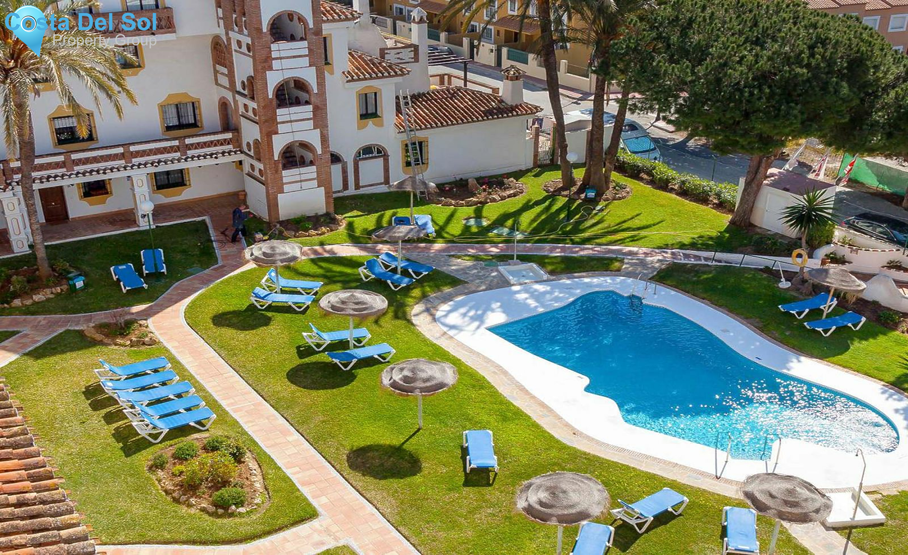 Middle Floor Apartment in Calahonda-1133741