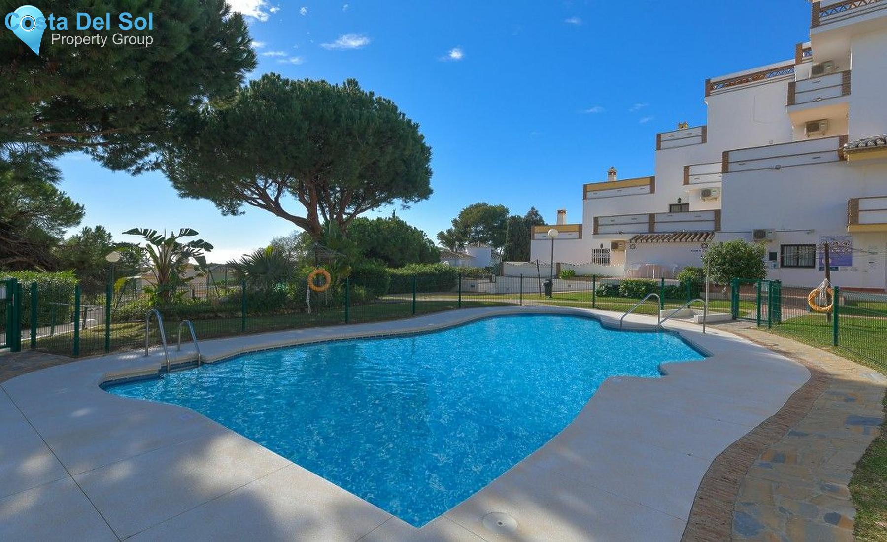 Middle Floor Apartment in Calahonda-1134053