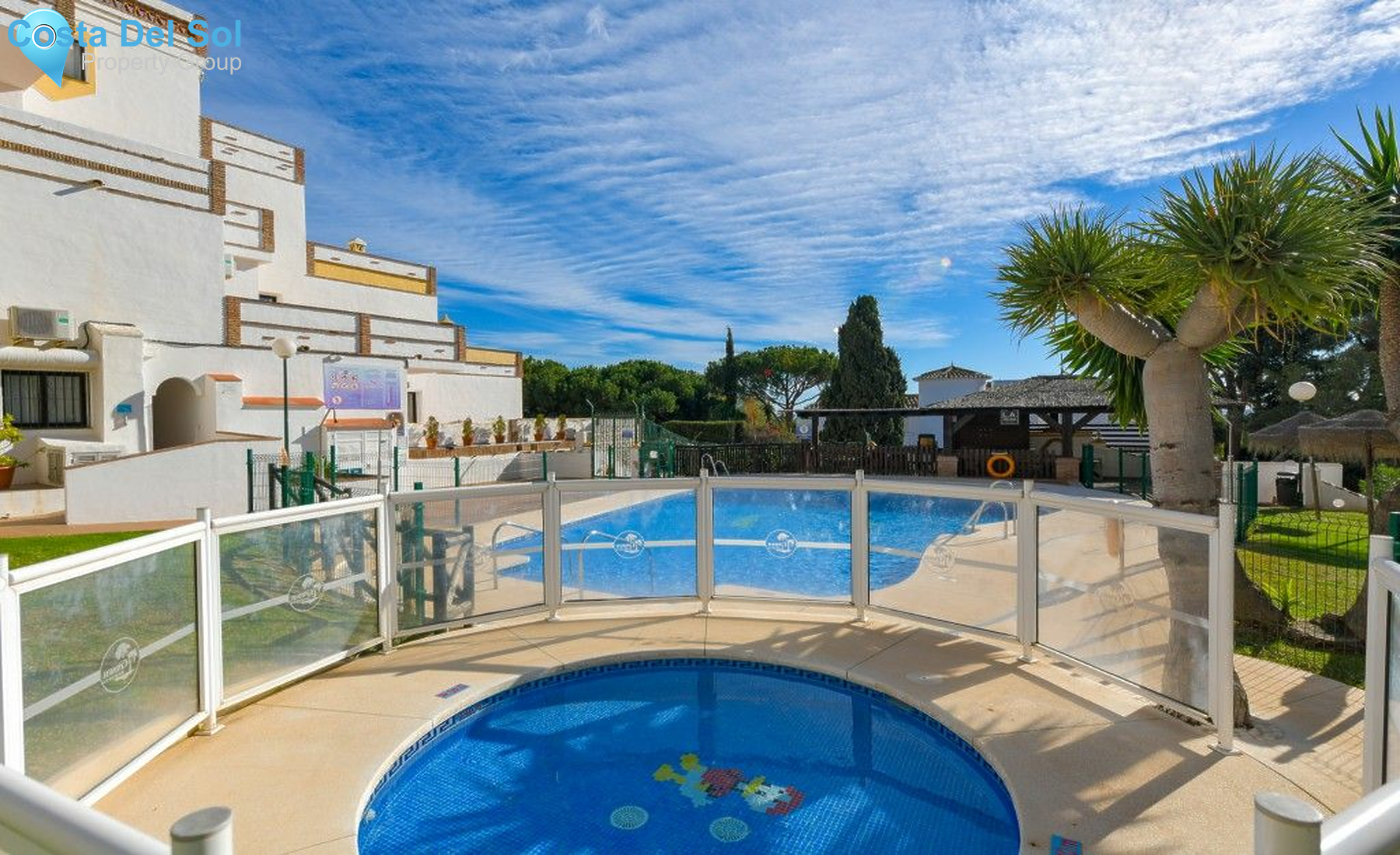 Middle Floor Apartment in Calahonda-1134054