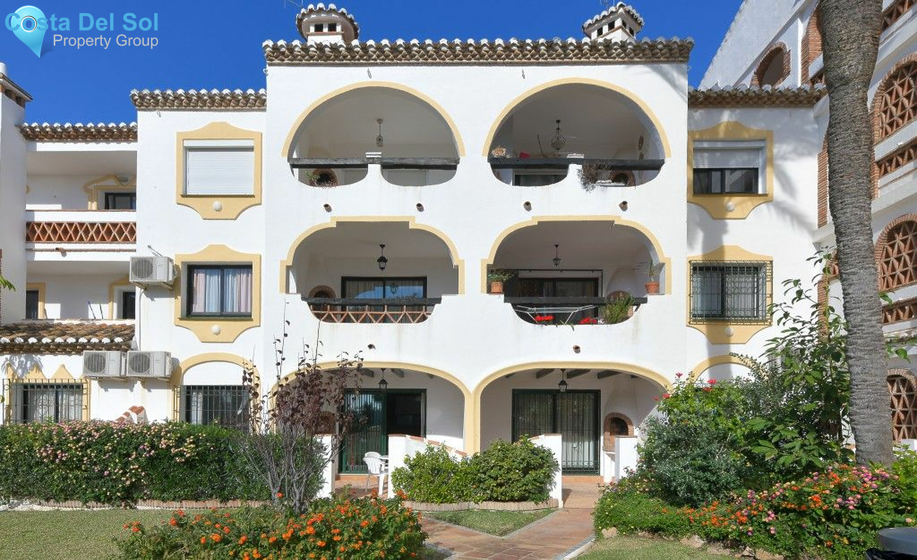 Middle Floor Apartment in Calahonda-1134046