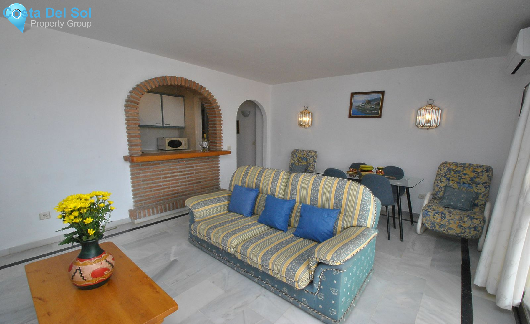 Middle Floor Apartment in Calahonda-1140057